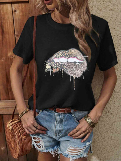 BEAUTIFUL I AM Lip Graphic Round Neck T-Shirt