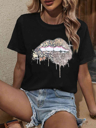 BEAUTIFUL I AM Lip Graphic Round Neck T-Shirt