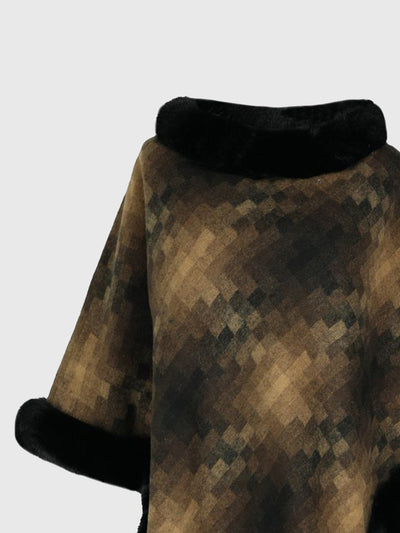 BEAUTIFUL I AM Faux Fur Trim Poncho