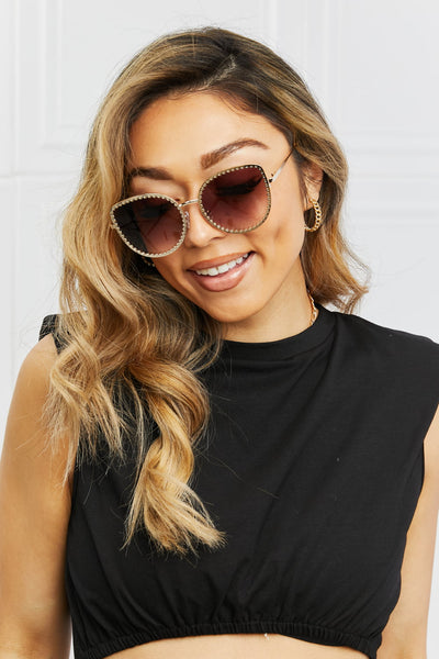 BEAUTIFUL I AM Full Rim Metal Frame Sunglasses