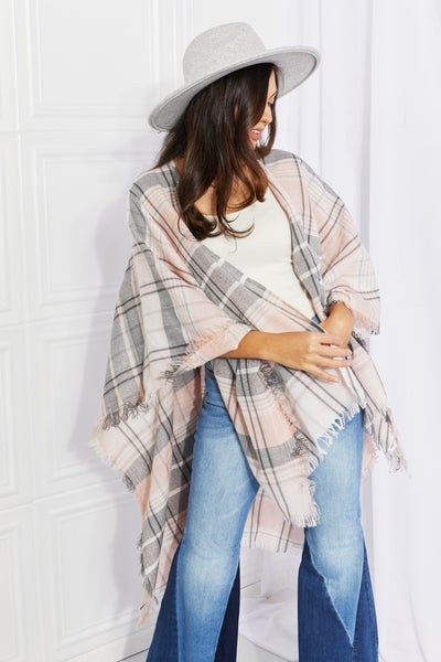 BEAUTIFUL I AM Leto Punch of Plaid Lightweight Poncho Cardigan