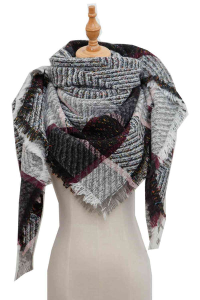 BEAUTIFUL I AM Plaid Raw Hem Polyester Scarf