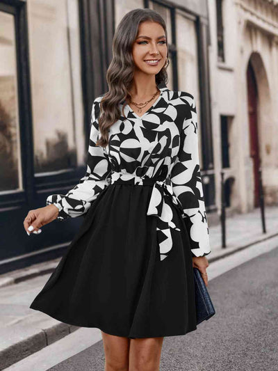 BEAUTIFUL I AM Contrast Notched Tie Front Long Sleeve Dress