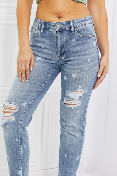 BEAUTIFUL I AM Judy Blue Sarah Full Size Star Pattern Boyfriend Jeans