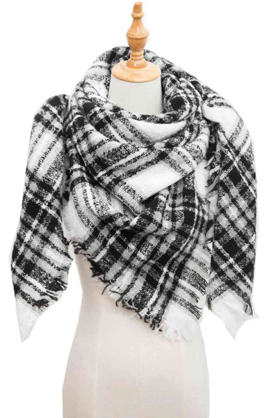 BEAUTIFUL I AM Plaid Raw Hem Polyester Scarf