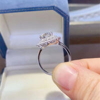 BEAUTIFUL I AM 2 Carat Moissanite 925 Sterling Silver Ring Jewelry